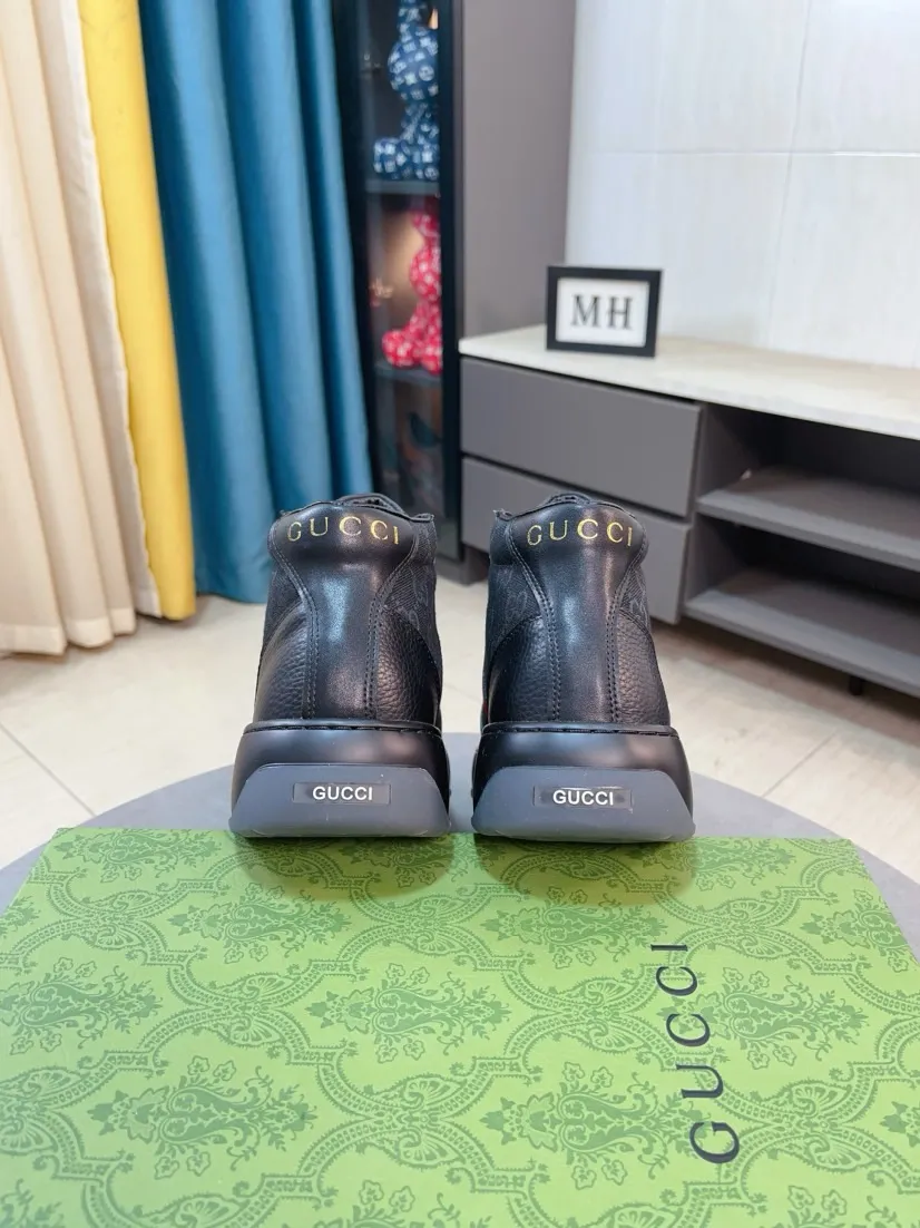 Men's shoes 💰438🌹🌹GUCCI [Gucci] New high-top men's shoes, a high-end brand, the latest fashionable casual men's shoes, trendy and versatile, relaxed and sporty style, uppers imported from Italy, first-layer cowhide, genuine leather lining, and ultra-fine workmanship. Original personalized fashionable rubber wear-resistant outsole, light and comfortable on the foot, size 38-44